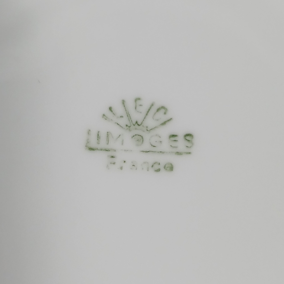 Limoges Covered Trinket Vanity Dish Violets LEC Leclair Candy Jewelry Porcelain - Picture 6 of 9